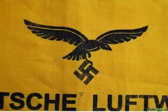 Fascia da braccio tedesca nazista per membri della “DEUTSCHE LUFTWAFFE” mod.1943 (GERMANIA WW2)