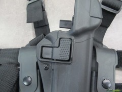 FONDINA COSCIALE CON PORTACARICATORI PER SERIE 1911 RIF AC61