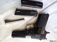 CEDO PISTOLA MODELLO SMITH E WESSON MOD 59 CAL 7.65 PARAB. COMPLETA DI ACCESSORI