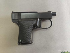 1/667 - Webley and Scott SEMIAUTOMATICA CAL.6,35