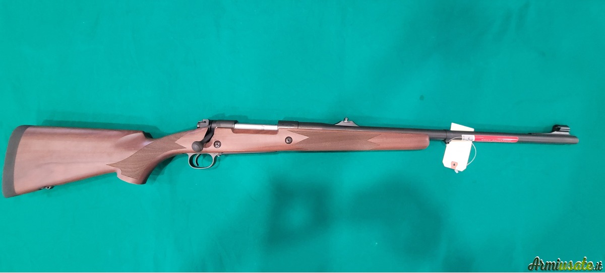 Carabina bolt action marca Winchester modello M70 SAFARI EXPRESS calibro 375 H&H Magnum Carabina bolt action marca Winchester modello M70 SAFARI EXPRESS calibro 375 H&H Magnum