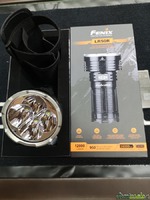 TORCIA DI MARCA FENIX MODELLO LR40R RICARICABILE 12000LUMENS