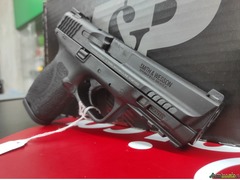 Smith & Wesson