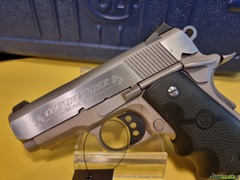 Colt DEFENDER .45 ACP