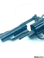 Smith & Wesson