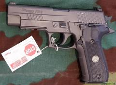 SIG-Sauer p226 Legion