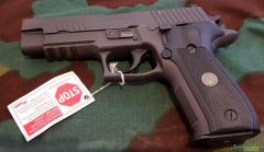 SIG-Sauer p226 Legion