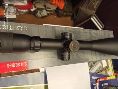 SIGHTRON SIIISS 8-32x56 ret. Mildot