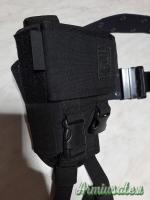 Fondina universale e porta caricatori con cinturone in cordura