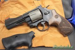 SMITH WESSON 329 PD