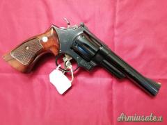 Smith & Wesson
