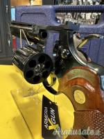 COLT MOD. PYTHON  CAL.357 MAGNUM 6