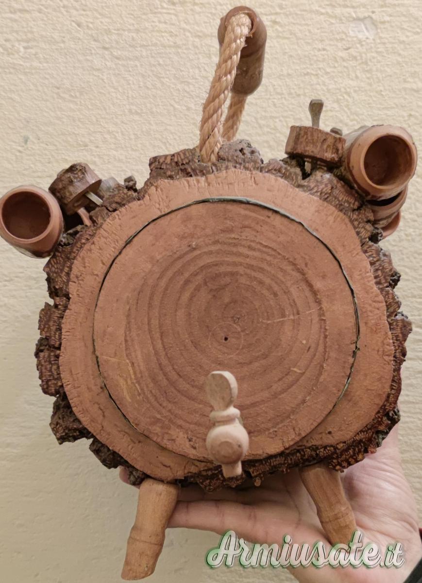 Botte piccola con 6 bicchieri in legno Botte piccola con 6 bicchieri in legno