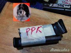 Walther PPK calibro 7.65 e 9 corto caricatori con piedino