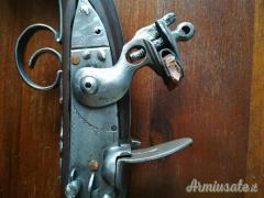PISTOLA MONOCOLPO AD AVANCARICA A PIETRA FOCAIA MONTENEGRINA CAL.13