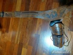 CINTURONE WESTERN IN CUOIO PER REVOLVER CAL. 22 LR