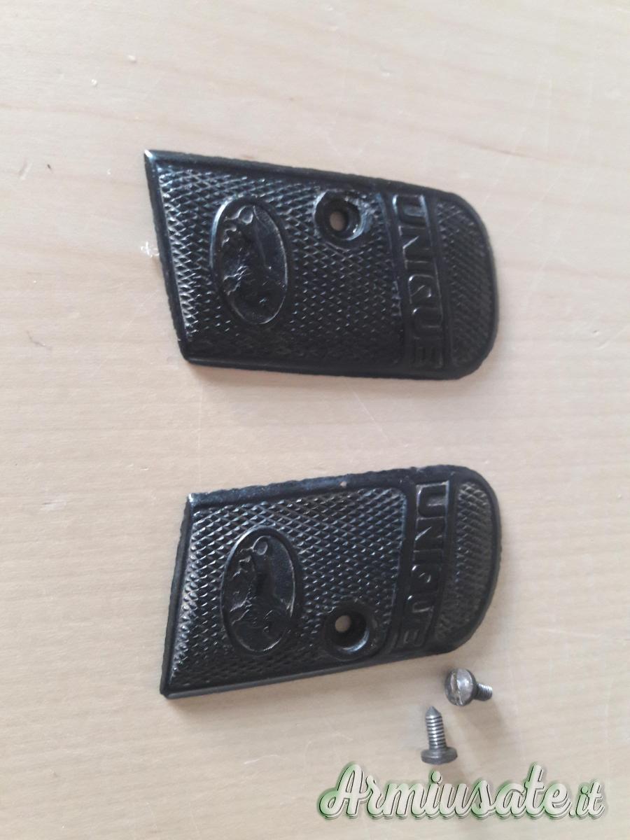 Guancette per pistola Unique complete di viti Guancette per pistola Unique complete di viti