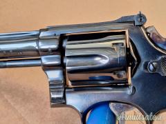 Smith & Wesson