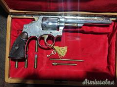 Smith & Wesson