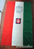 Bandiera italiana con 