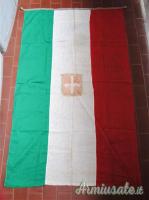 Bandiera italiana con 