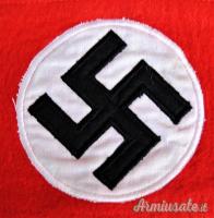 FASCIA DA BRACCIO TEDESCA NAZISTA PER MEMBRI DELLA NSDAP CUCITA IN “TRE PEZZI”