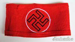 FASCIA DA BRACCIO TEDESCA NAZISTA PER MEMBRI DELLA NSDAP CUCITA IN “TRE PEZZI”