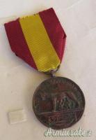 Medaglia fascista al merito Scuole del Governatorato Roma con attestato 1928 (REGNO D'ITALIA)