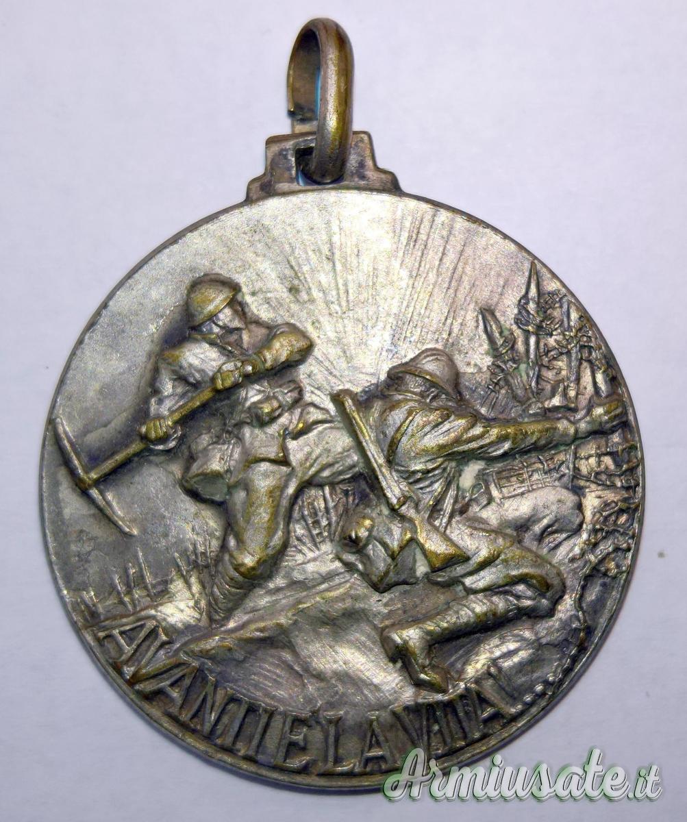 Fascismo - Medaglia fascista “SCUOLA GENIO PIONIERI” R.E.I. - marcata (REGNO D'ITALIA) Fascismo - Medaglia fascista “SCUOLA GENIO PIONIERI” R.E.I. - marcata (REGNO D'ITALIA)
