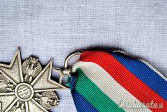 CROCE D’ANZIANITÀ DI SERVIZIO NEL CORPO GUARDIE DI P.S. MOD. 1965 IN ARGENTO 