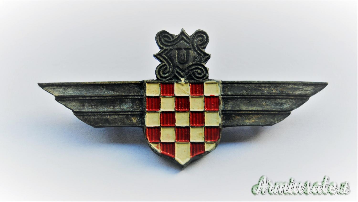 Estremamente raro decorazione da petto o brevetto da pilota militare di aerei USTASCIA (CROAZIA WW2) Estremamente raro decorazione da petto o brevetto da pilota militare di aerei USTASCIA (CROAZIA WW2)