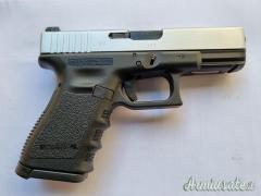 N.98 Pistola GLOCK 23. 40 S.W
