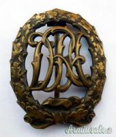Distintivo tedesco per meriti sportivi di 3^ classe modello “PRE-1935” - bronzo (GERMANIA WW2)