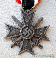 CROCE TEDESCA NAZISTA AL MERITO DI GUERRA MOD. 1939 DI 2^ CLASSE X MILITARI (GERMANIA WW2)