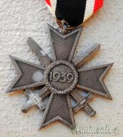 CROCE TEDESCA NAZISTA AL MERITO DI GUERRA MOD. 1939 DI 2^ CLASSE X MILITARI (GERMANIA WW2)