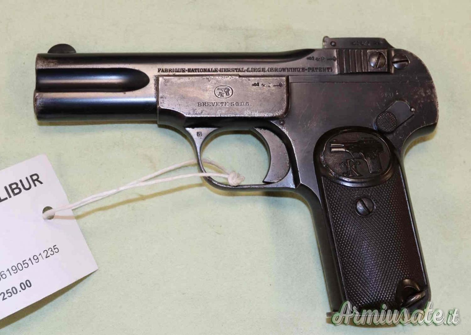 Pistola FN Browning 1900 Cal. 7,65 Pistola FN Browning 1900 Cal. 7,65