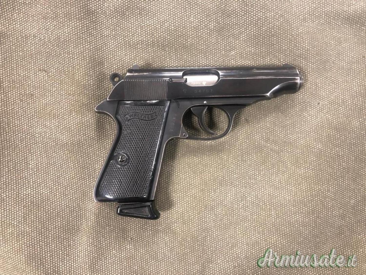 Pistola Walther modello PP cal 9x17 produzione Ulm ottime condizioni per info contattaci Pistola Walther modello PP cal 9x17 produzione Ulm ottime condizioni per info contattaci