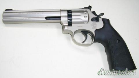 Smith & Wesson