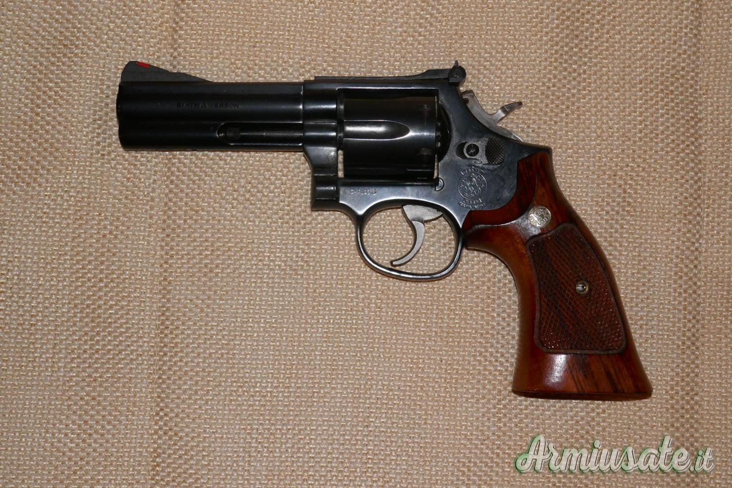 Smith & Wesson Smith & Wesson