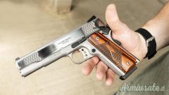 Smith & Wesson