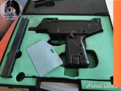 Uzi IMI Defender MagenUZI IMI Defender Magen Israele calibro 9×21 NUOVA con scatola