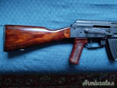 Akm arsenali rumeni ( Pistol Mitralieră modello 1963/1965 ) PM md. 63 ( Nuova Jager)