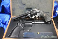 Smith & Wesson
