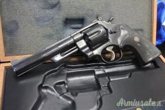 Smith & Wesson