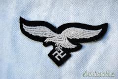 RARISSIMA “AQUILA DA PETTO” PER GIACCA MIMETICA MODELLO 1942 CD. “SPITTERMUSTER”