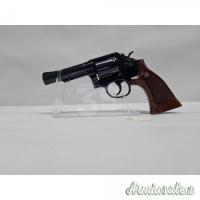Revolver Modello 13-2  Calibro .357 Magnum canna da 4 pollici