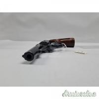 Revolver Modello 13-2  Calibro .357 Magnum canna da 4 pollici