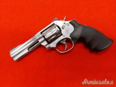 SMITH & WESSON 617 CAL.22 LR 10 COLPI