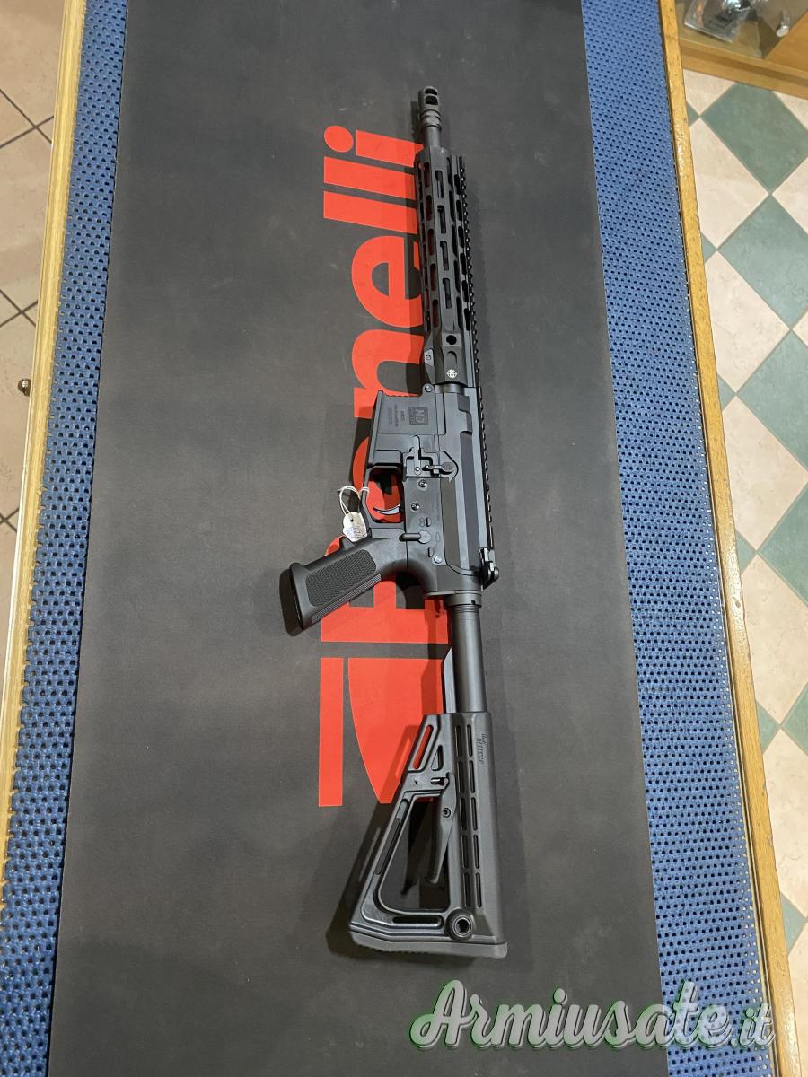 Nuova Jager AR15 SOLID .223 Remington (NUOVA) (VEDI LA DESCRIZIONE) Nuova Jager AR15 SOLID .223 Remington (NUOVA) (VEDI LA DESCRIZIONE)