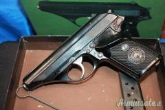 Beretta 90  .32 ACP  |  7.65x17mm Browning SR